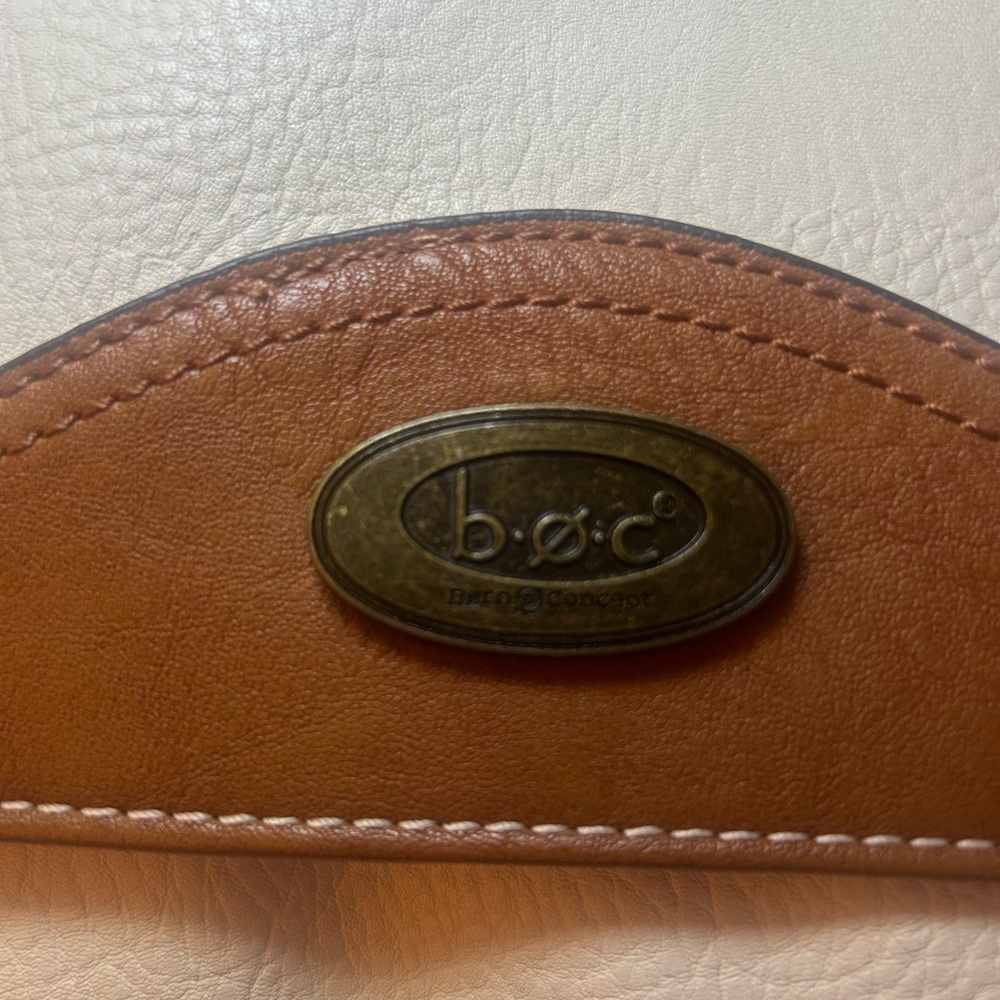 B.O.C. Crossbody Bag - Picture 3 of 13